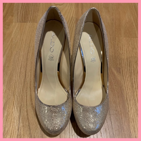 Aldo Cape Coral Gold Platform Heels - Picture 7 of 11